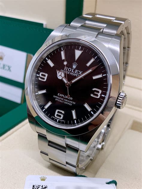 rolex explorer i 214270